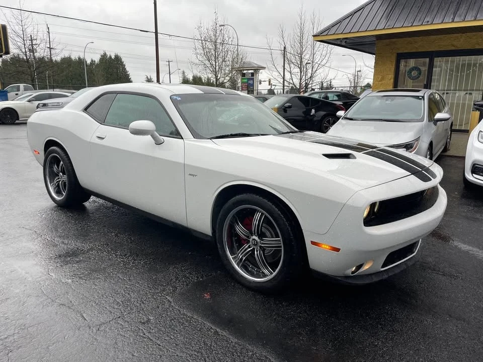2017 Dodge Challenger 3rd Gen - Image 2 of 8