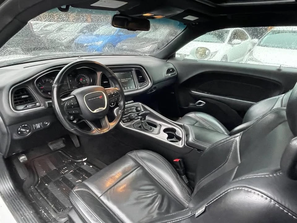 2017 Dodge Challenger 3rd Gen - Image 7 of 8