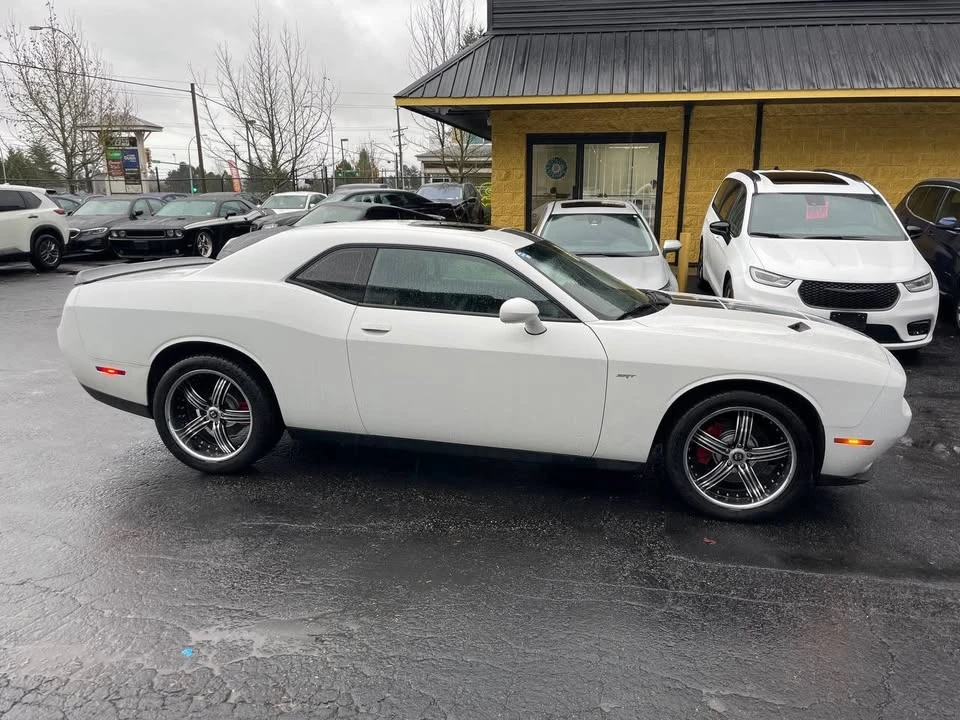 2017 Dodge Challenger 3rd Gen - Image 3 of 8