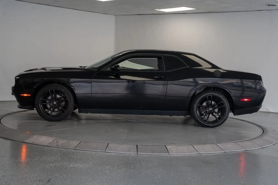2017 Dodge Challenger 3rd Gen - Image 4 of 16