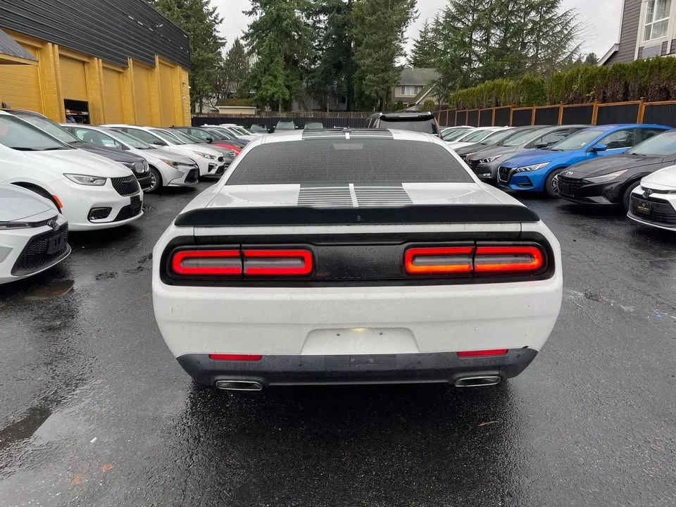 2017 Dodge Challenger 3rd Gen - Image 4 of 8