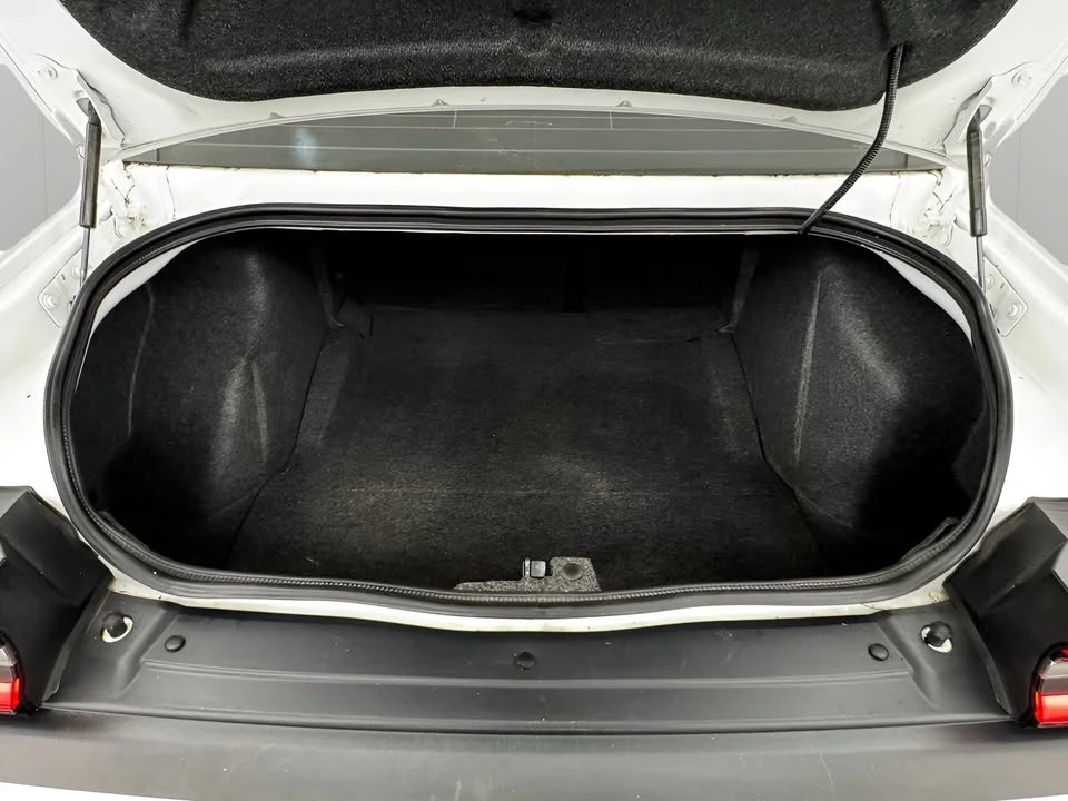 2017 Dodge Challenger 3rd Gen - Image 7 of 20