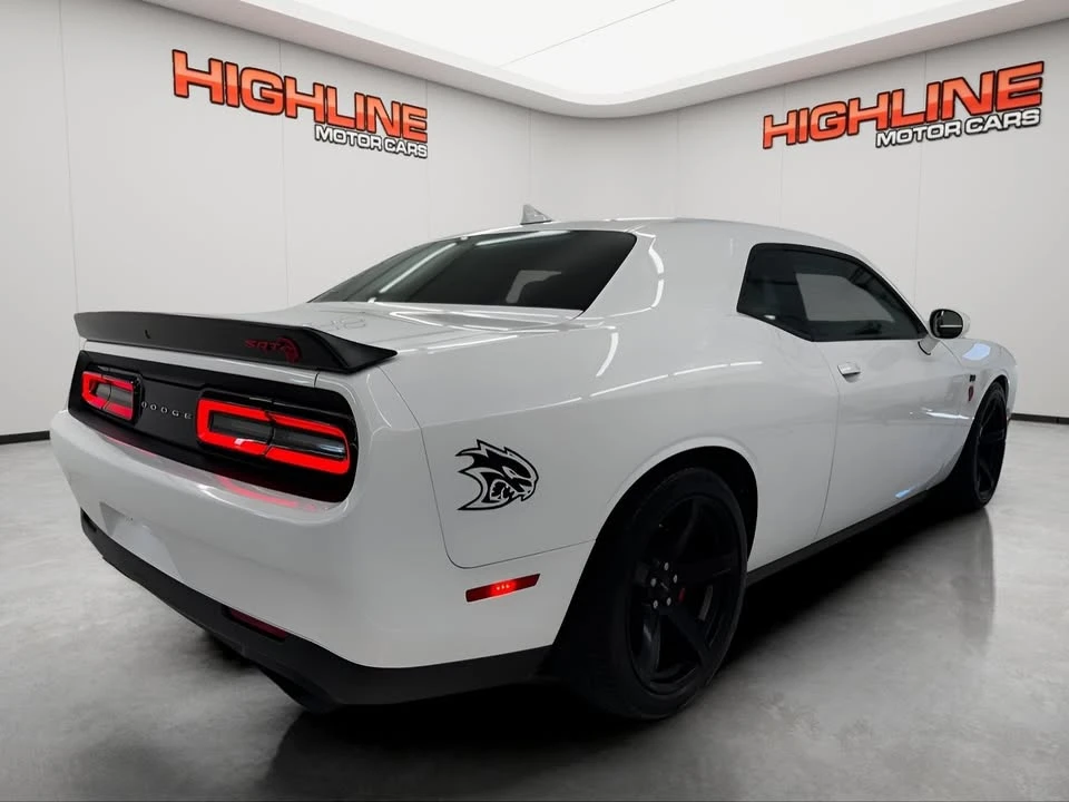 2017 Dodge Challenger 3rd Gen - Image 5 of 20