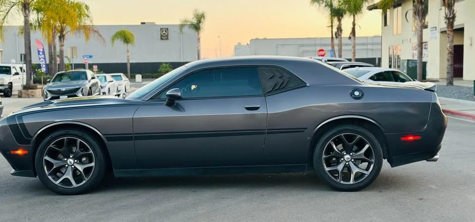 2017 Dodge Challenger 3rd Gen - Image 13 of 20