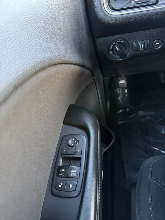2017 Dodge Challenger 3rd Gen - Image 17 of 20
