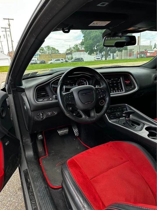 2017 Dodge Challenger SRT8 & 392 3rd Gen - Image 10 of 15