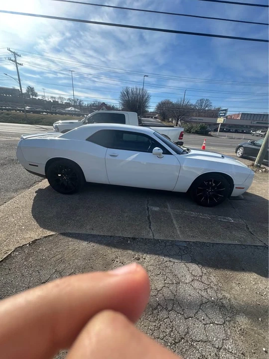 2017 Dodge Challenger 3rd Gen - Image 2 of 8