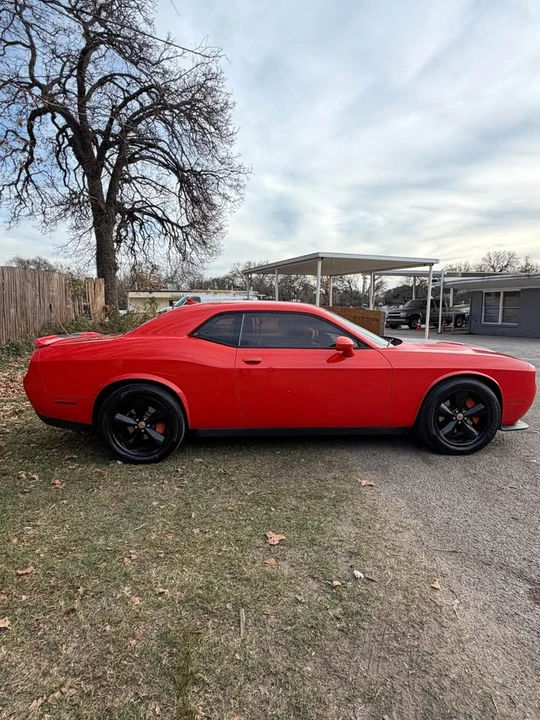 2017 Dodge Challenger 3rd Gen - Image 5 of 15