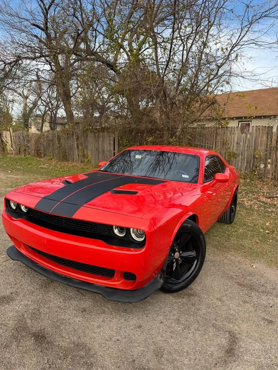 2017 Dodge Challenger 3rd Gen - Image 2 of 15