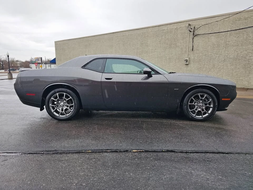 2017 Dodge Challenger 3rd Gen - Image 6 of 17