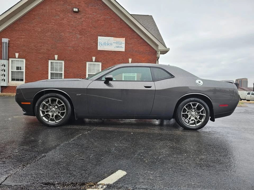 2017 Dodge Challenger 3rd Gen - Image 4 of 17