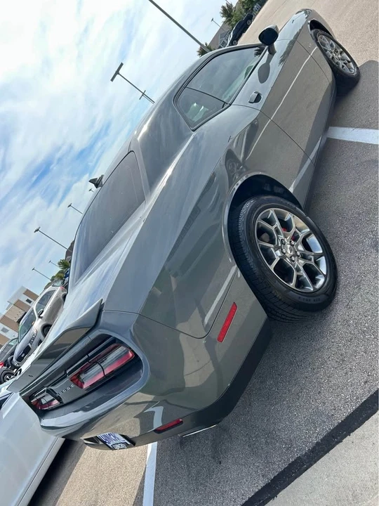 2017 Dodge Challenger 3rd Gen - Image 4 of 12