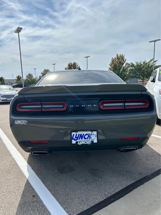 2017 Dodge Challenger 3rd Gen - Image 6 of 12