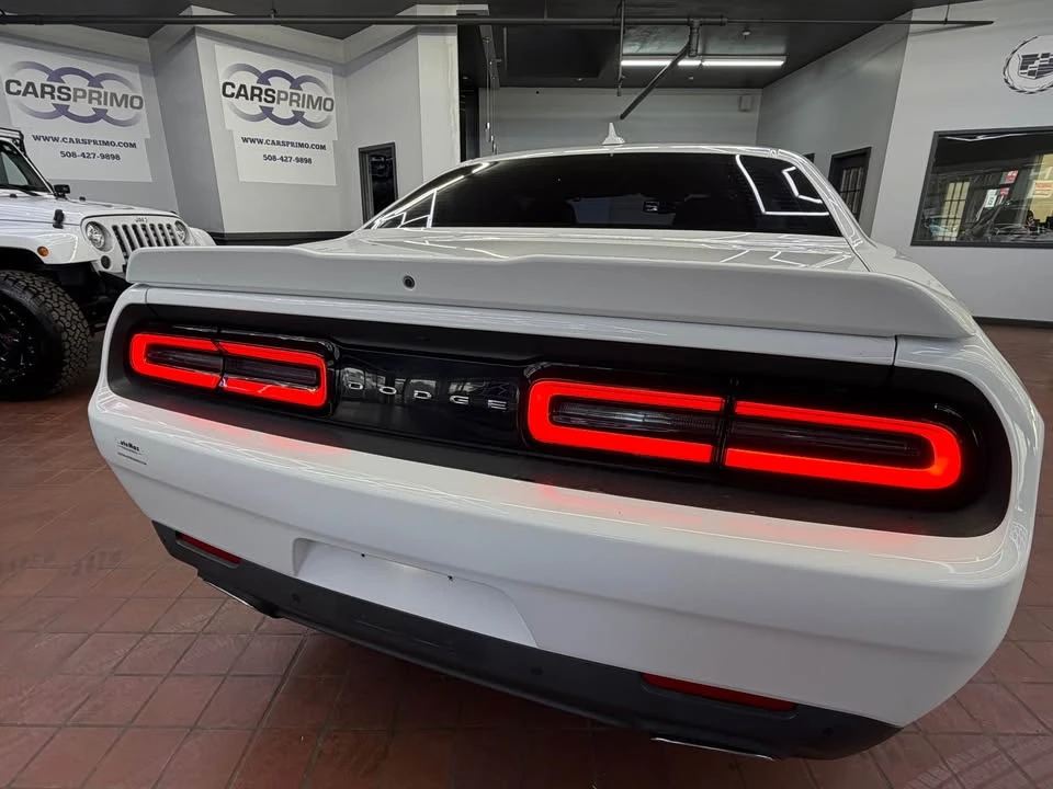 2017 Dodge Challenger 3rd Gen - Image 9 of 19