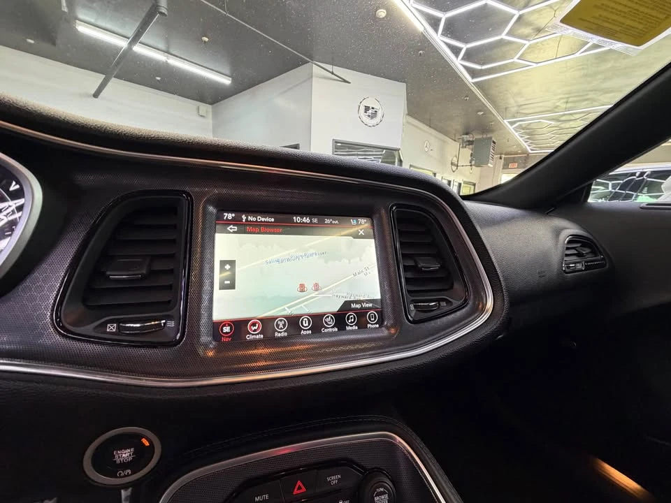 2017 Dodge Challenger 3rd Gen - Image 15 of 19