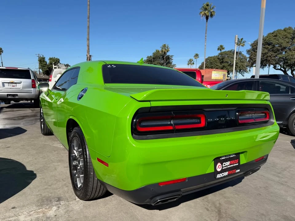 2017 Dodge Challenger 3rd Gen - Image 3 of 17