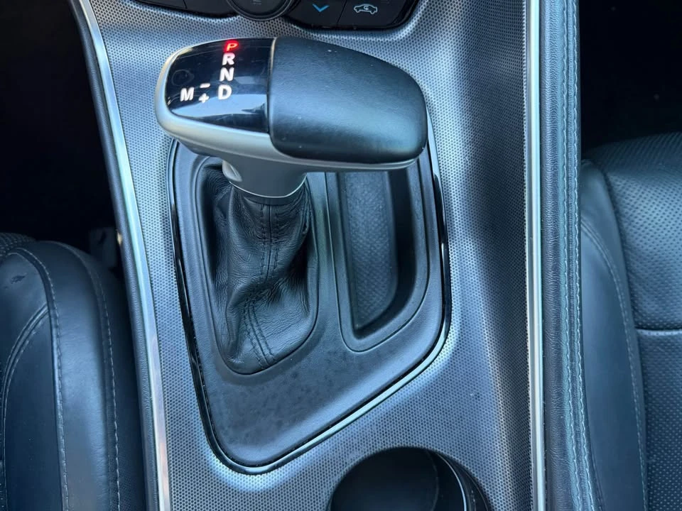 2017 Dodge Challenger 3rd Gen - Image 11 of 17