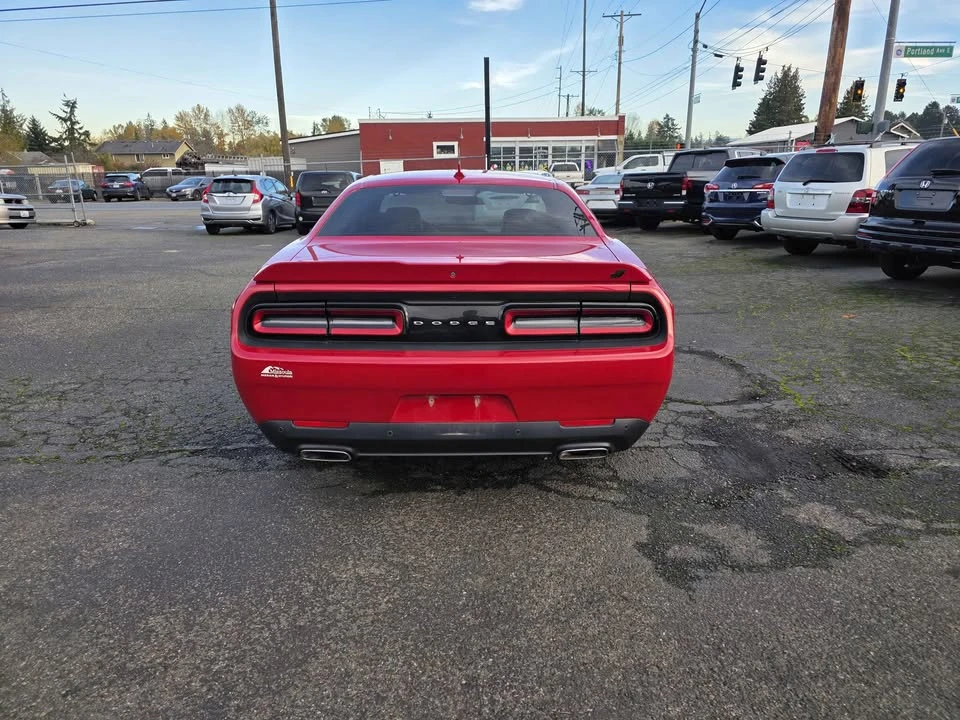 2017 Dodge Challenger 3rd Gen - Image 6 of 16