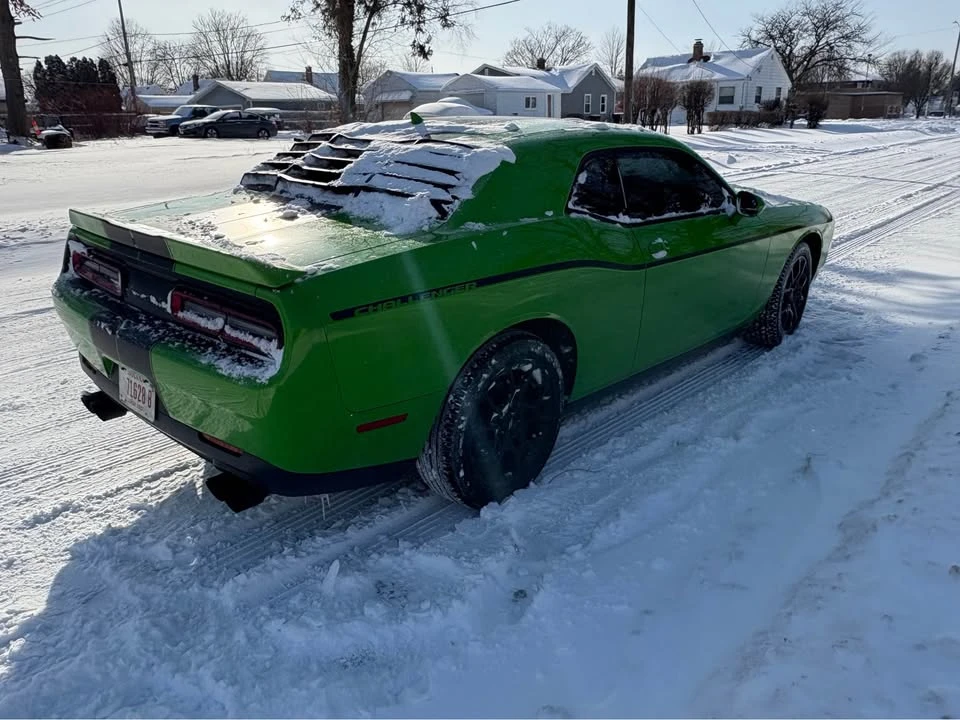 2017 Dodge Challenger 3rd Gen - Image 3 of 10