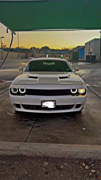 2017 Dodge Challenger 3rd Gen - Image 3 of 5
