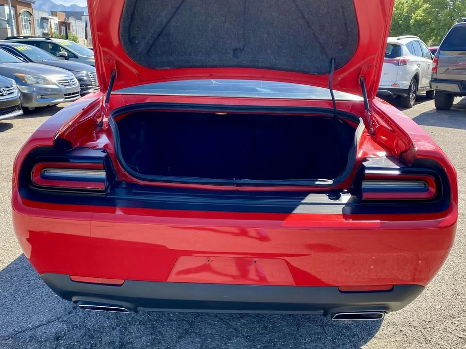 2017 Dodge Challenger 3rd Gen - Image 14 of 15