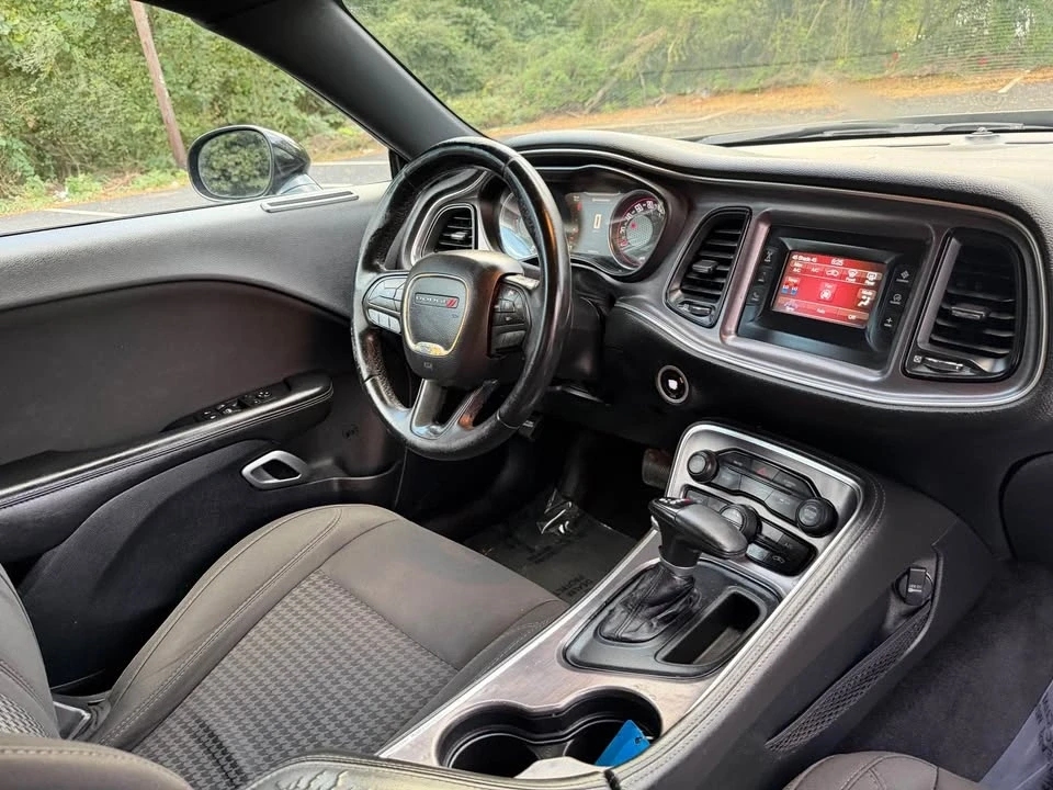 2017 Dodge Challenger 3rd Gen - Image 15 of 20