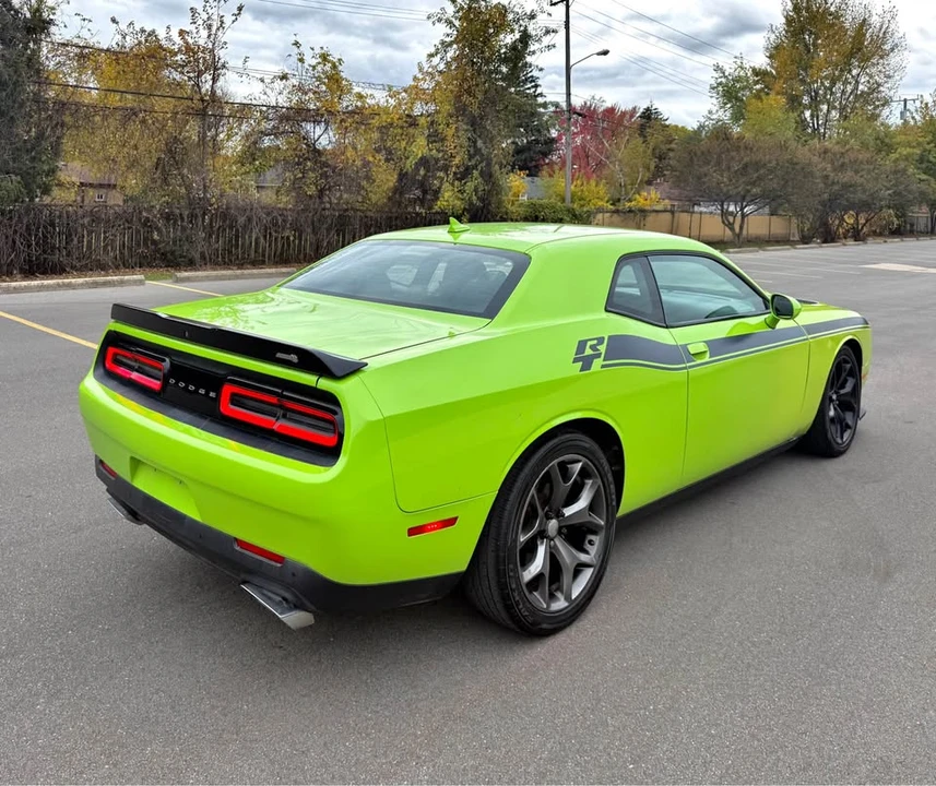 2017 Dodge Challenger 3rd Gen - Image 4 of 9