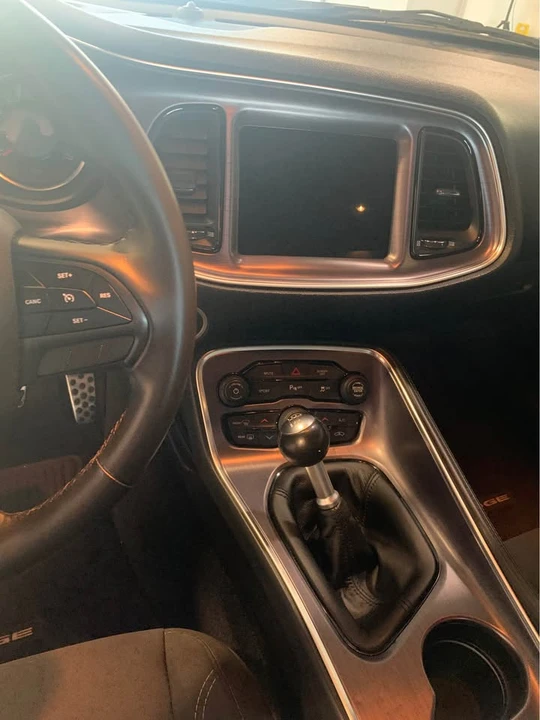 2017 Dodge Challenger 3rd Gen - Image 5 of 8