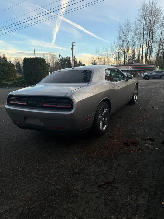 2017 Dodge Challenger 3rd Gen - Image 4 of 7