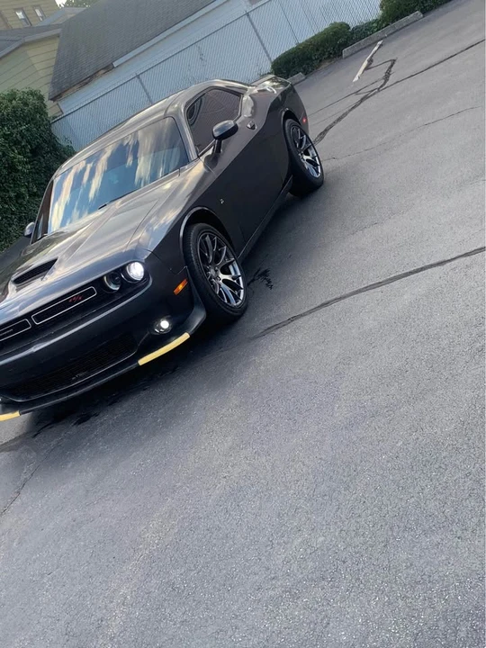 2017 Dodge Challenger 3rd Gen - Image 4 of 9