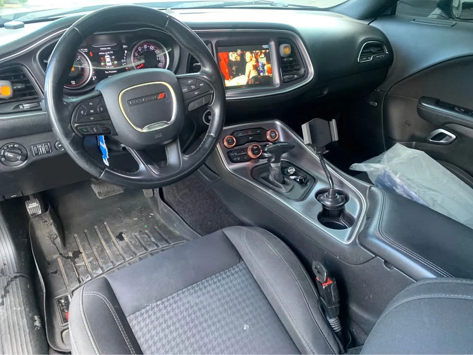 2017 Dodge Challenger 3rd Gen - Image 7 of 9