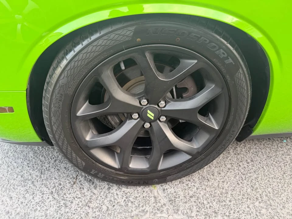 2017 Dodge Challenger 3rd Gen - Image 5 of 9