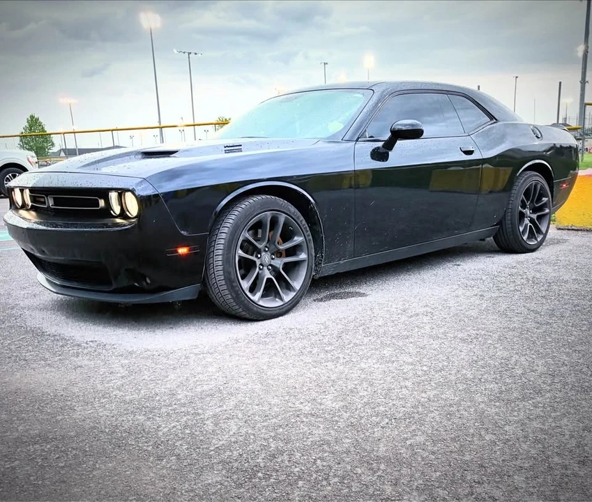 2017 Dodge Challenger 3rd Gen - Image 3 of 18