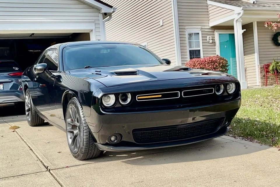 2017 Dodge Challenger 3rd Gen - Image 4 of 18