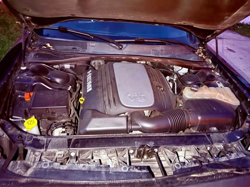 2017 Dodge Challenger 3rd Gen - Image 8 of 18