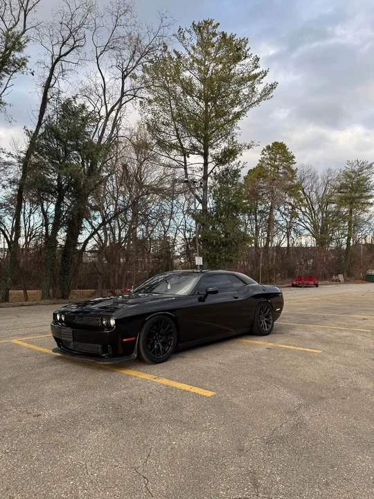 2017 Dodge Challenger 3rd Gen - Image 2 of 9