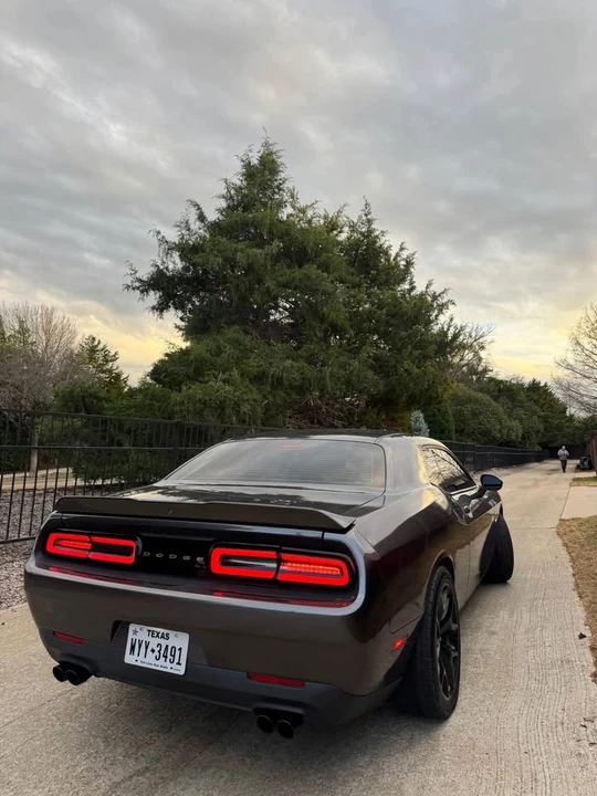 2017 Dodge Challenger 3rd Gen - Image 4 of 5