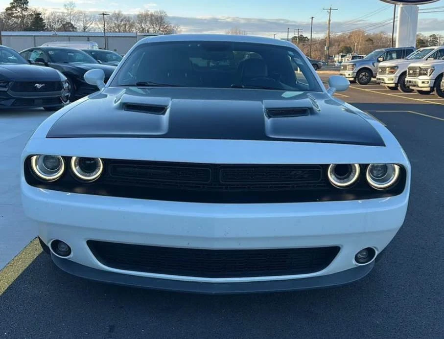 2017 Dodge Challenger 3rd Gen - Image 6 of 13