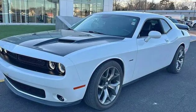 2017 Dodge Challenger R/T Plus