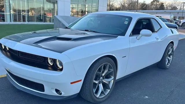 2017 Dodge Challenger R/T Plus Coupe