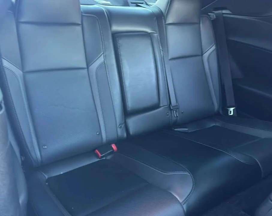 2017 Dodge Challenger 3rd Gen - Image 9 of 13
