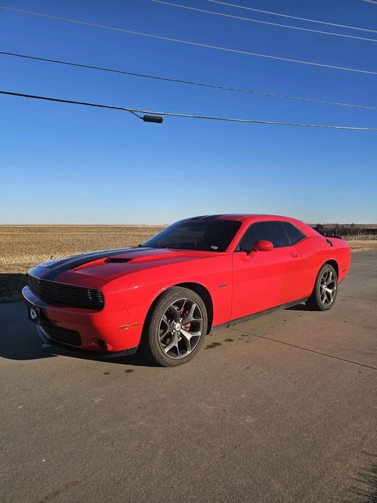 2017 Dodge Challenger 3rd Gen - Image 4 of 13