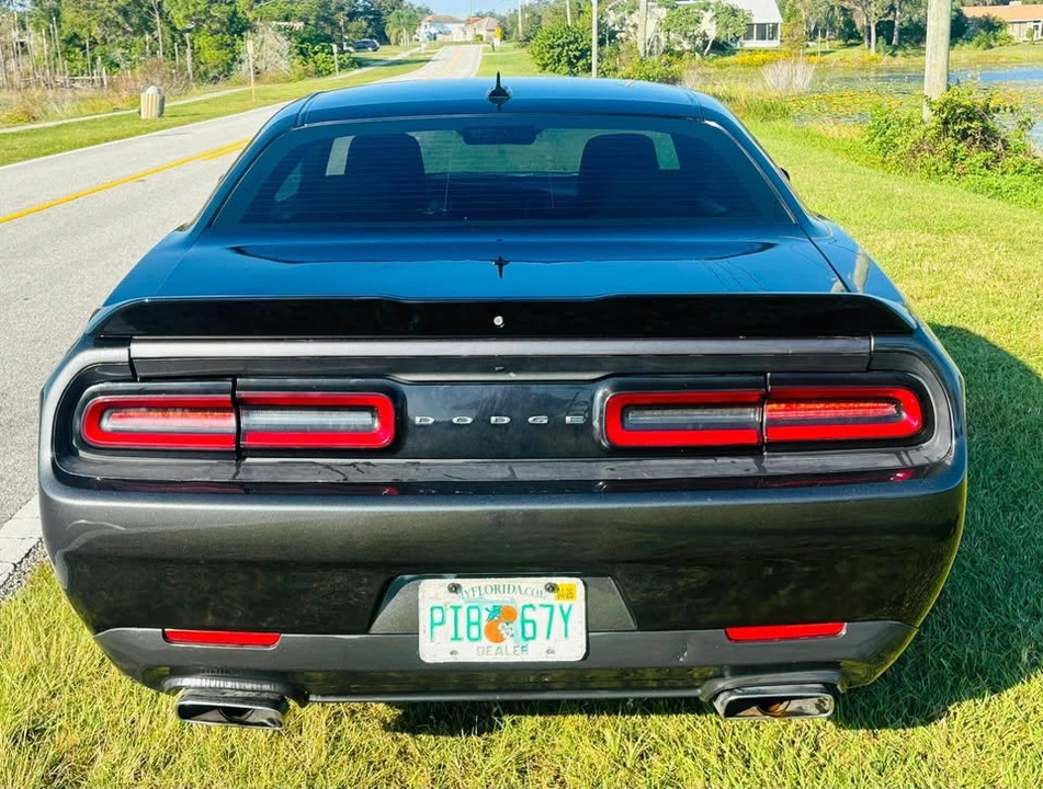 2017 Dodge Challenger 3rd Gen - Image 4 of 20