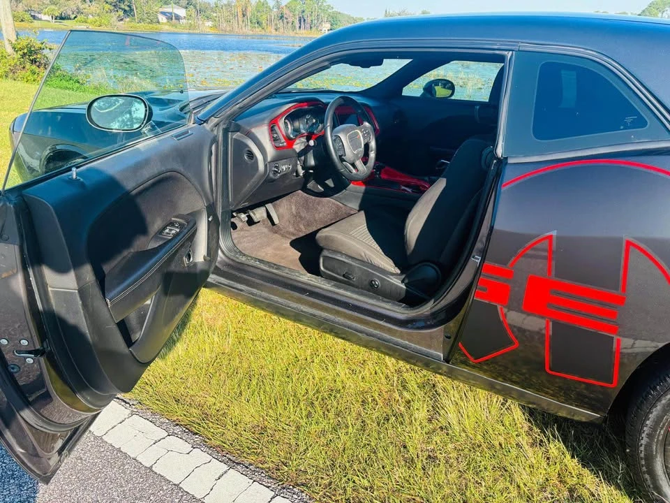 2017 Dodge Challenger 3rd Gen - Image 6 of 20