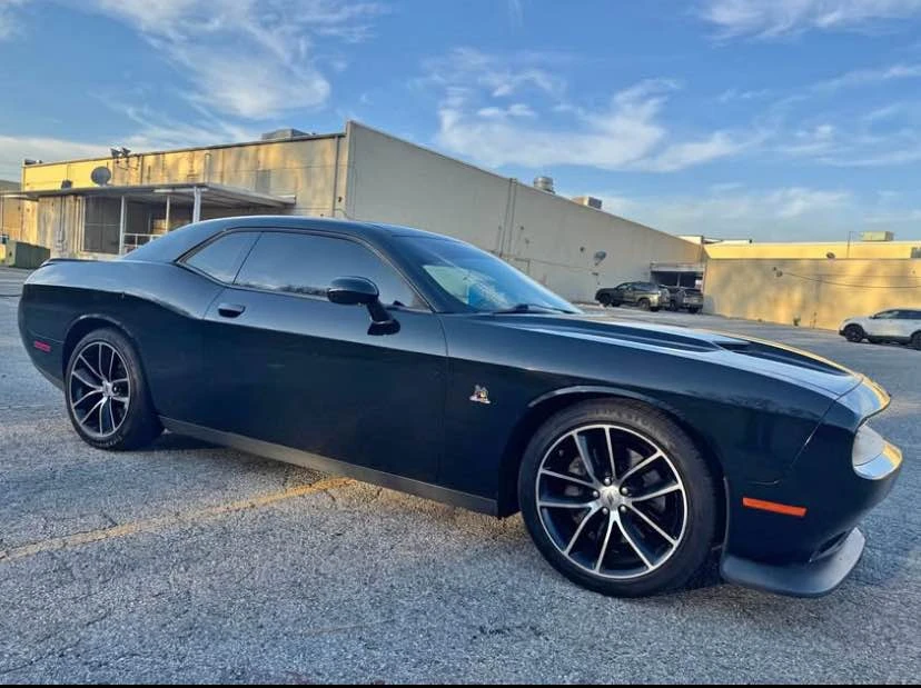 2017 Dodge Challenger SRT8 & 392 3rd Gen - Image 4 of 9