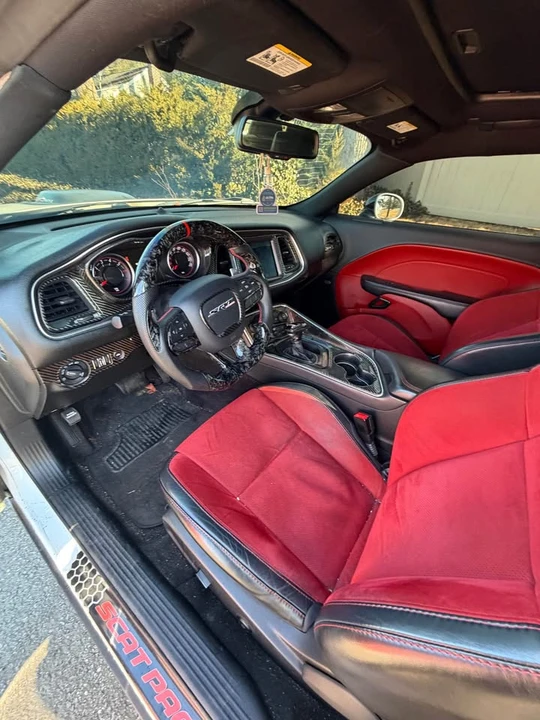2017 Dodge Challenger SRT8 & 392 3rd Gen - Image 4 of 6