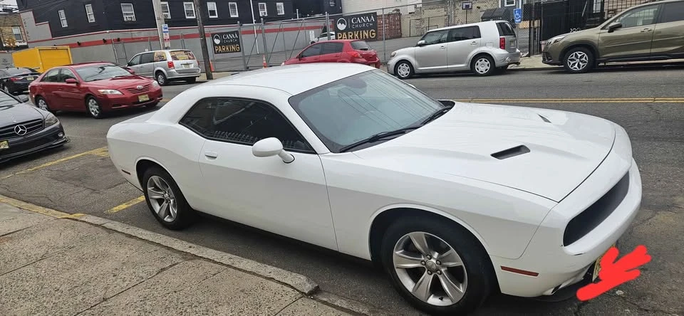 2017 Dodge Challenger 3rd Gen - Image 5 of 16
