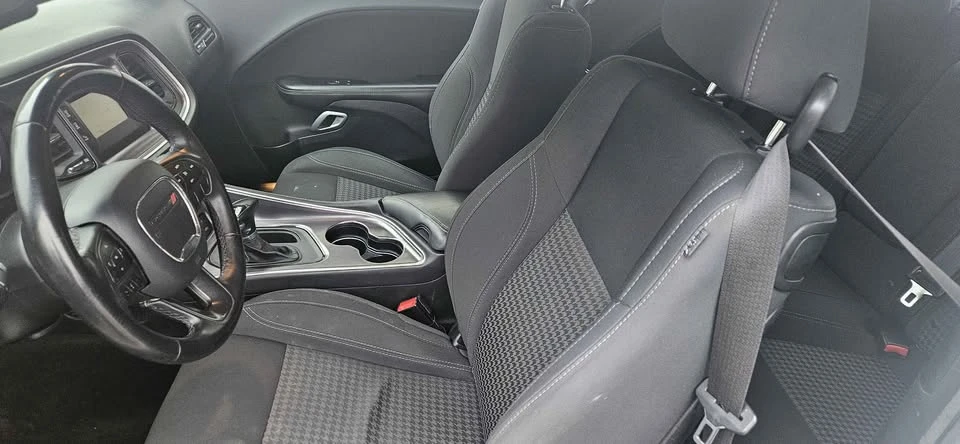 2017 Dodge Challenger 3rd Gen - Image 13 of 16