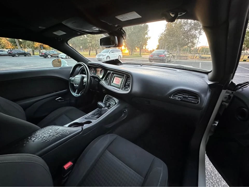 2017 Dodge Challenger 3rd Gen - Image 10 of 10