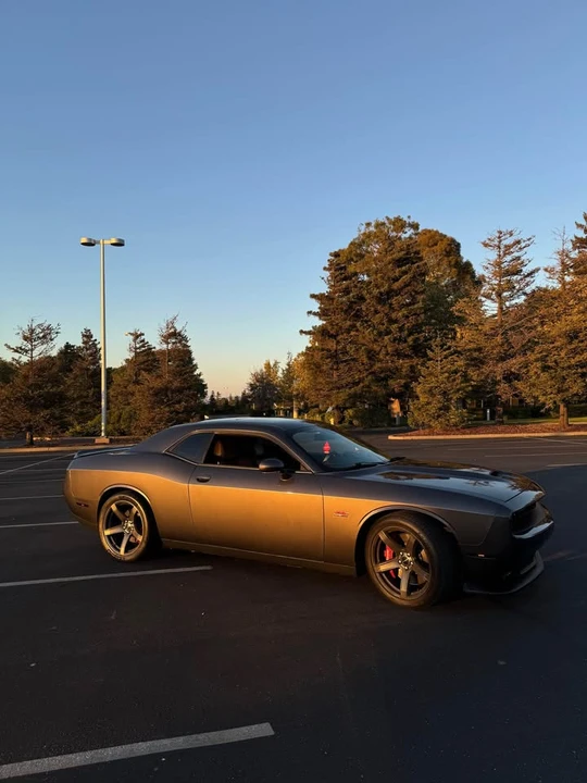 2017 Dodge Challenger SRT8 & 392 3rd Gen - Image 4 of 8